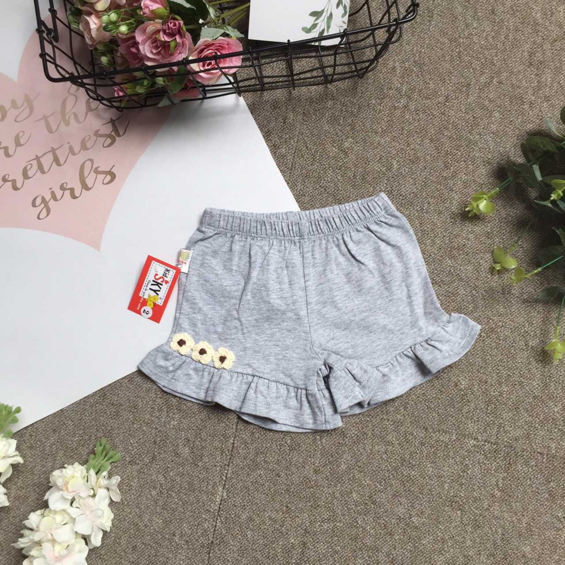 quần đùi cotton bèo gấu 3 hoa bé gái size 2-8-